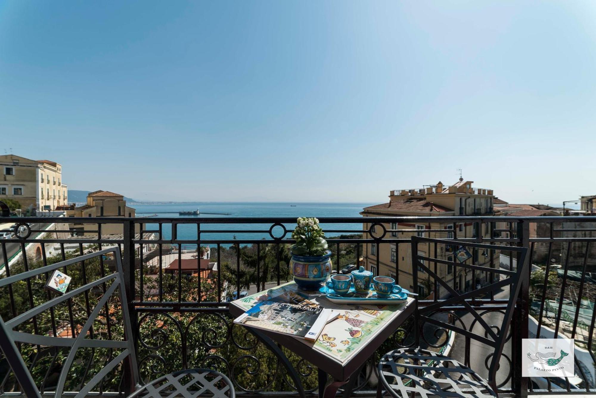 B&B Palazzo Pinto 2 Vietri sul Mare Exterior photo